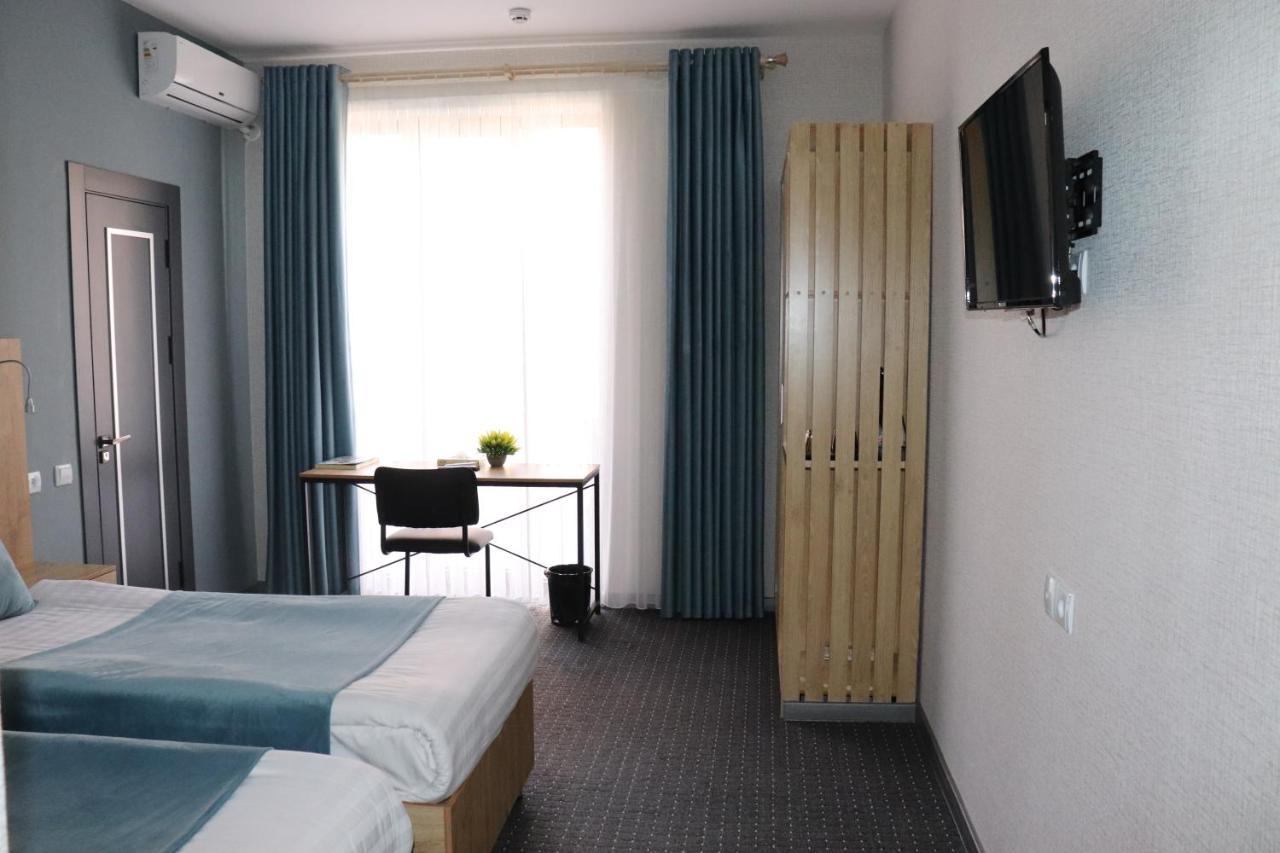 Bobur Hotel Tasken Kültér fotó