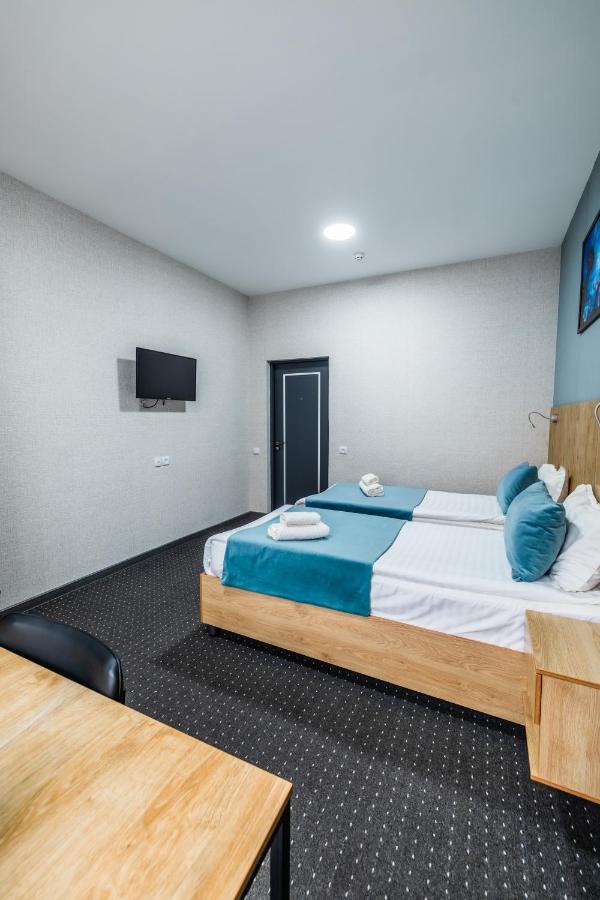Bobur Hotel Tasken Kültér fotó