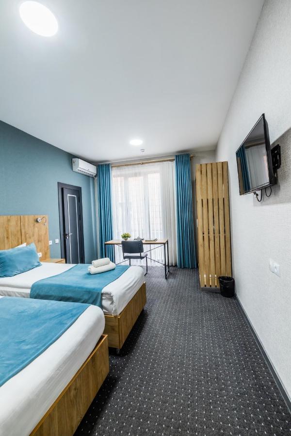 Bobur Hotel Tasken Kültér fotó