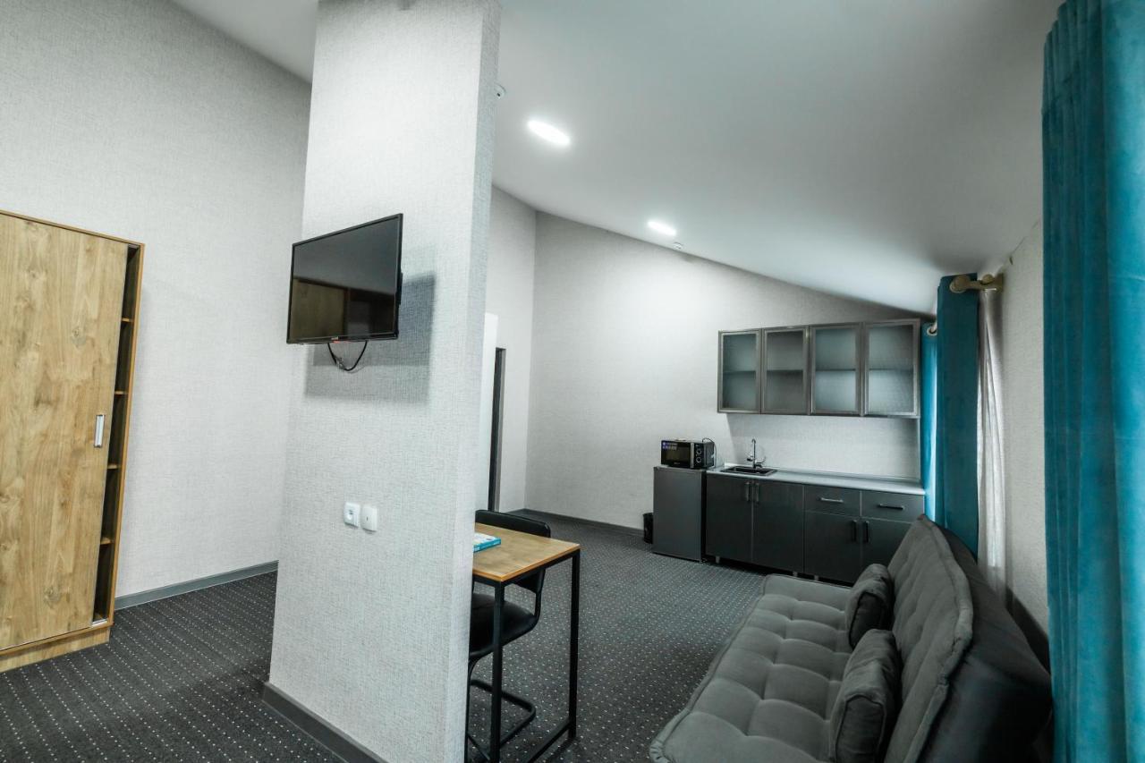 Bobur Hotel Tasken Kültér fotó
